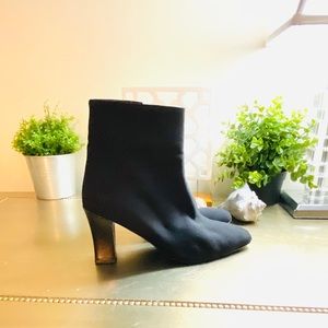 LIZ CLABORNE DONATELIA BLACK BOOTIES